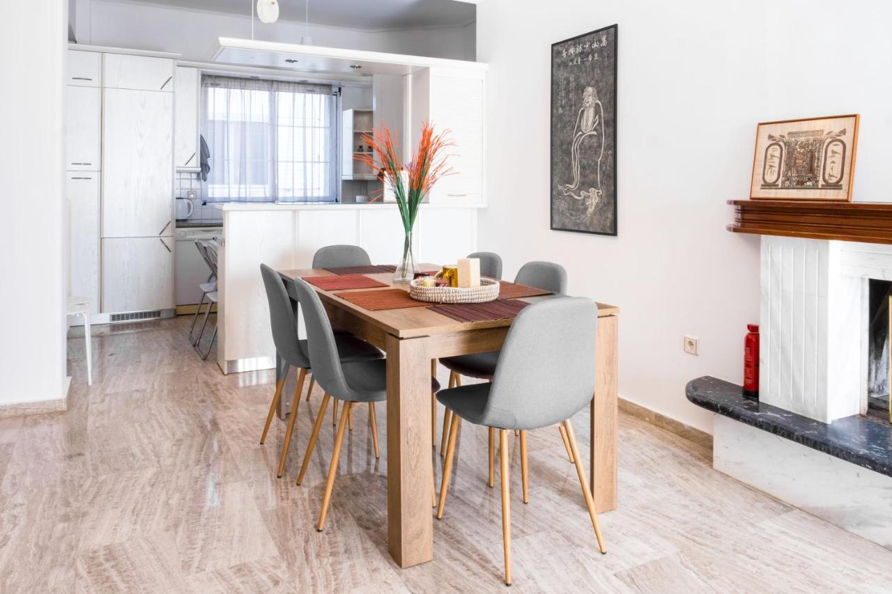 The Home Sweet Home - Family Friendly 2 Floor Apartment Kalamata Extérieur photo